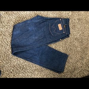 Wrangler cowboy cut jeans